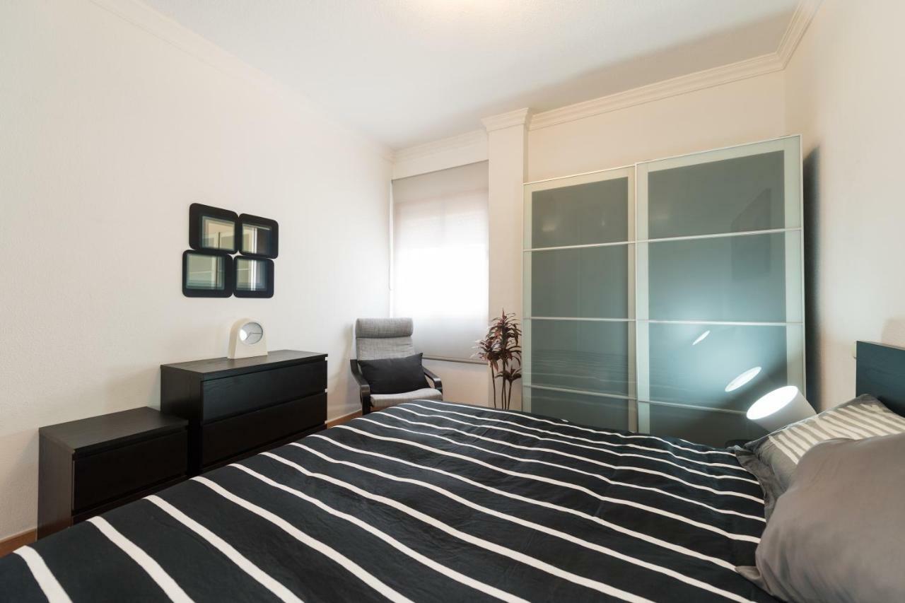 Vivienda Miguel Rosas Apartment ลาสปัลมาส เด กรานคานาเรีย ภายนอก รูปภาพ