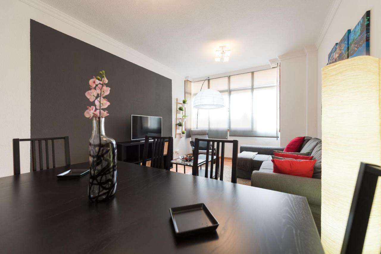 Vivienda Miguel Rosas Apartment ลาสปัลมาส เด กรานคานาเรีย ภายนอก รูปภาพ