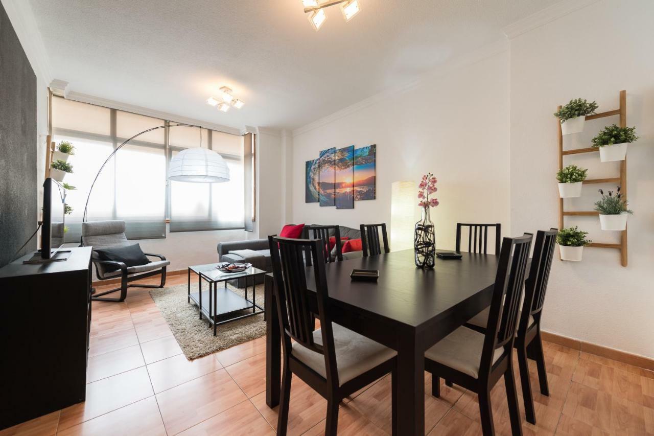 Vivienda Miguel Rosas Apartment ลาสปัลมาส เด กรานคานาเรีย ภายนอก รูปภาพ